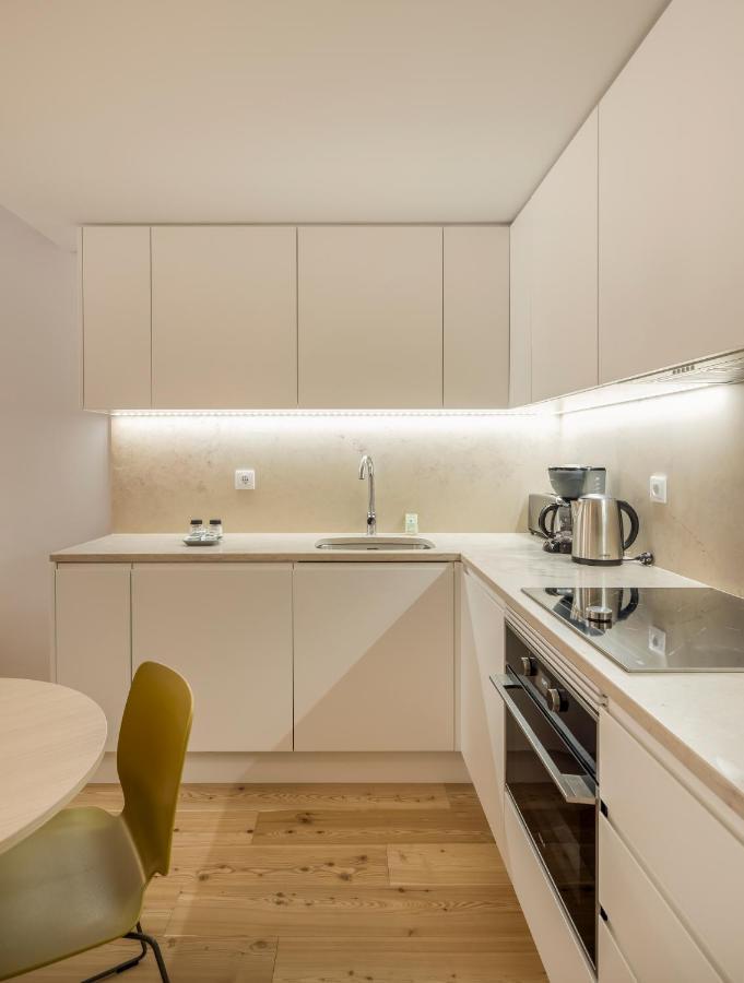 Lisbon Serviced Apartments - Mouraria Esterno foto